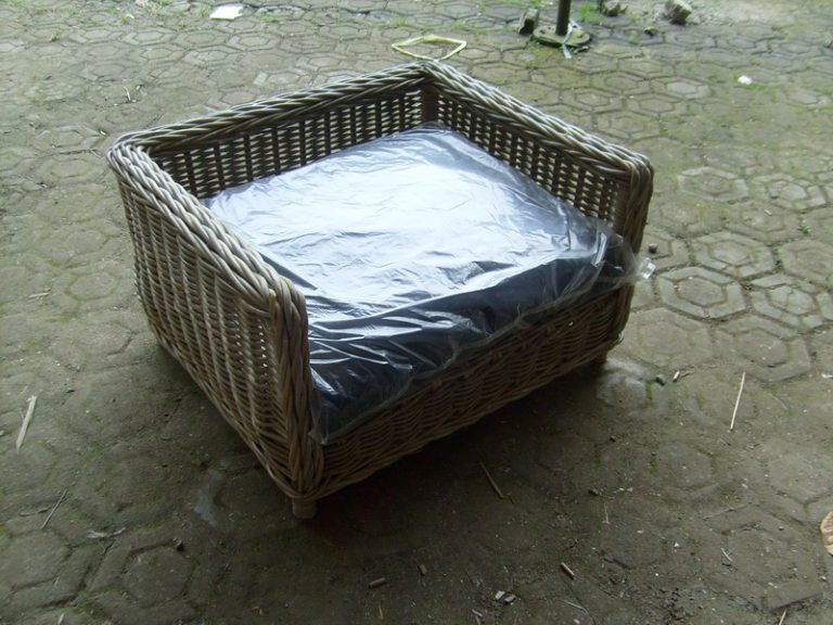 Rattan Dog Bed - Rattan Meuble